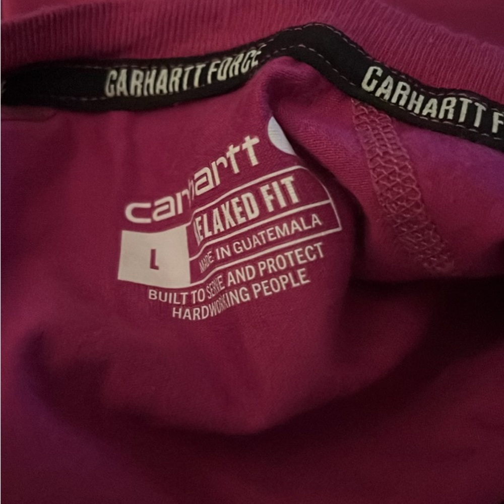 Carhartt relax shirt and majenta its a size large